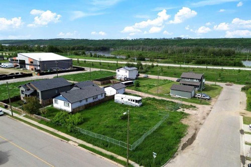 7204 Bulyea Avenue, Fort Mcmurray, AB 