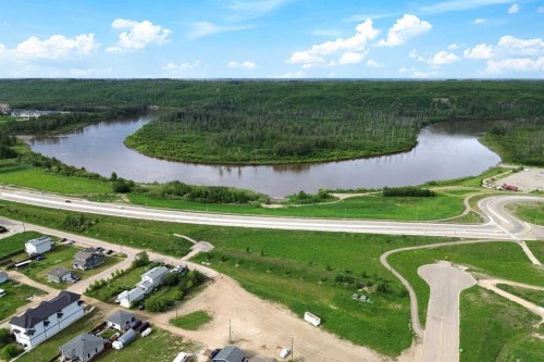 7204 Bulyea Avenue, Fort Mcmurray, AB 