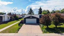 303 Cornwall Drive Fort Mcmurray, AB T9K 1G7