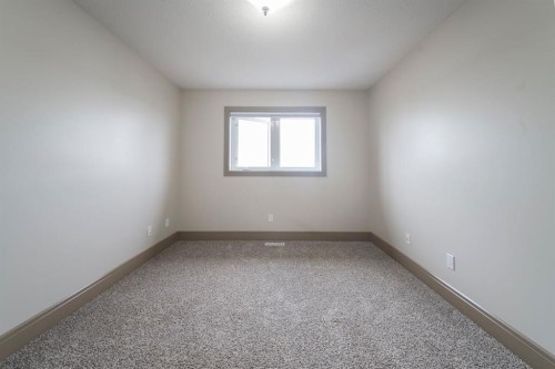 153 Walnut Crescent, Fort Mcmurray, AB 