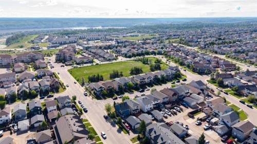 209 Grouse Way, Fort Mcmurray, AB 
