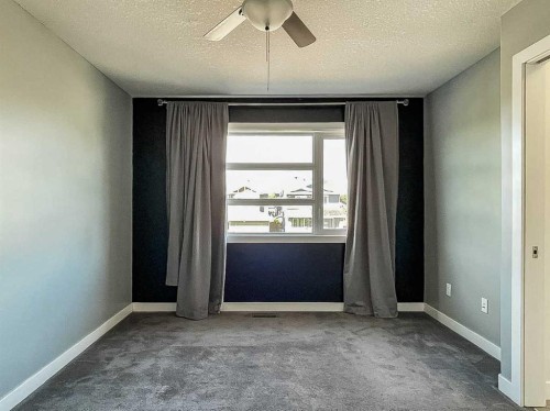 210 Athabasca Avenue, Fort Mcmurray, AB - Indoor Photo Showing Other Room