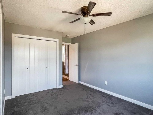 210 Athabasca Avenue, Fort Mcmurray, AB - Indoor Photo Showing Other Room