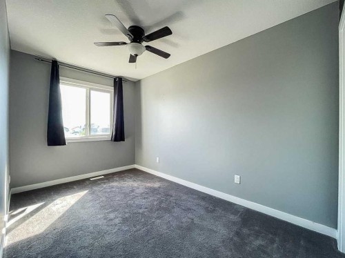 210 Athabasca Avenue, Fort Mcmurray, AB - Indoor Photo Showing Other Room