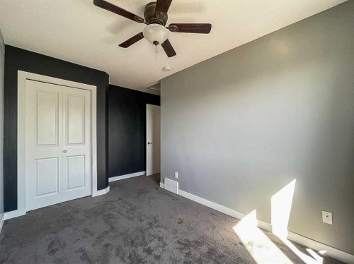210 Athabasca Avenue, Fort Mcmurray, AB - Indoor Photo Showing Other Room