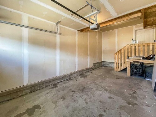 210 Athabasca Avenue, Fort Mcmurray, AB - Indoor Photo Showing Garage