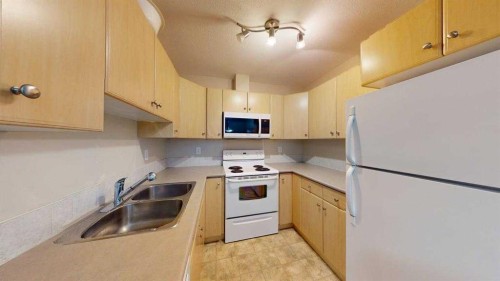 3412-200 Lougheed Drive, Fort Mcmurray, AB 
