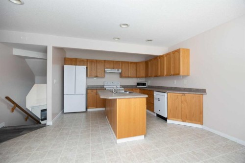 15-98 Wilson Drive, Fort Mcmurray, AB 