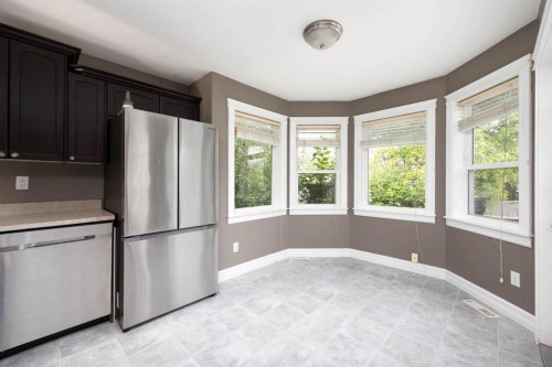209 Laffont Bay, Fort Mcmurray, AB 