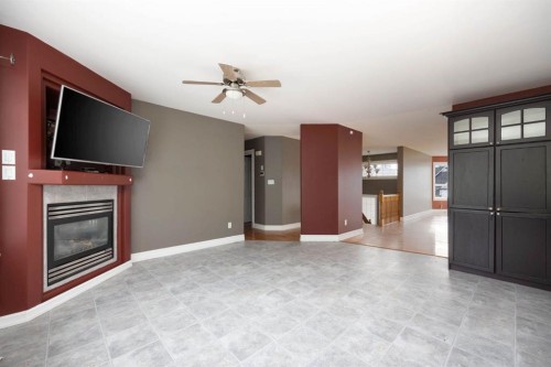 209 Laffont Bay, Fort Mcmurray, AB 