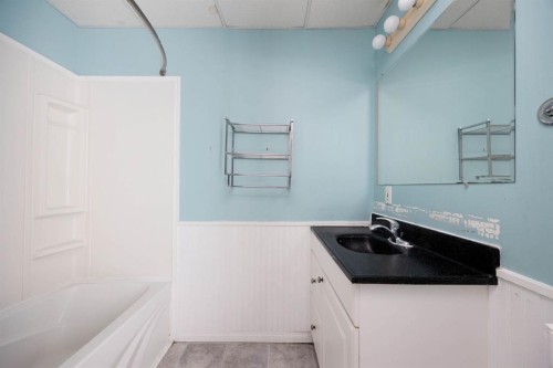 209 Laffont Bay, Fort Mcmurray, AB 