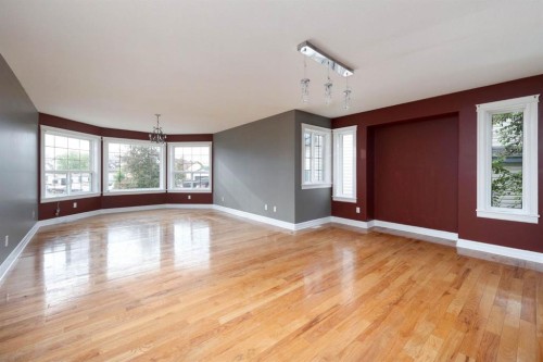 209 Laffont Bay, Fort Mcmurray, AB 