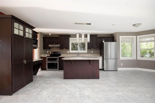 209 Laffont Bay, Fort Mcmurray, AB 