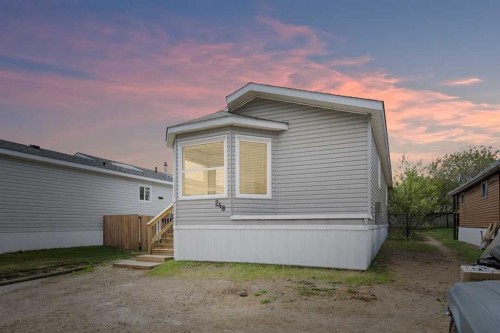 248 Caouette Crescent  Fort Mcmurray, AB T9K 2H9