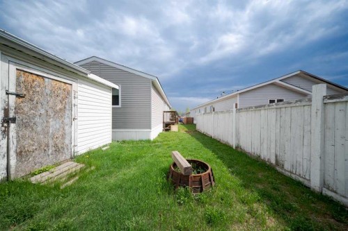 248 Caouette Crescent, Fort Mcmurray, AB - Outdoor With Exterior