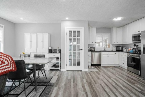 210 Leigh Crescent, Fort Mcmurray, AB 