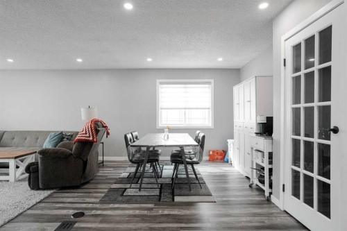 210 Leigh Crescent, Fort Mcmurray, AB 