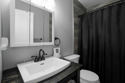 210 Leigh Crescent, Fort Mcmurray, AB 