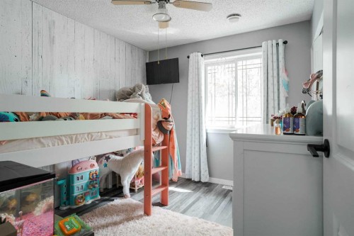 210 Leigh Crescent, Fort Mcmurray, AB 