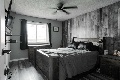 210 Leigh Crescent, Fort Mcmurray, AB 