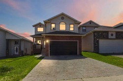 205 Gravelstone Way Fort Mcmurray, AB T9K 0S9