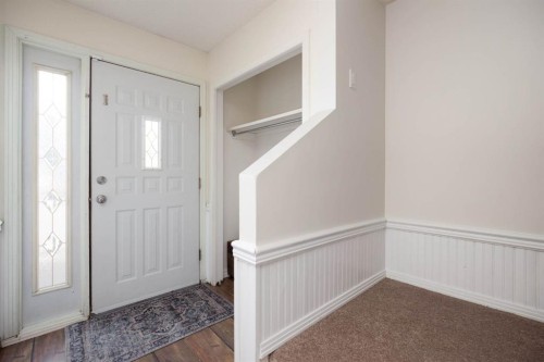 121 Erindale Road, Fort Mcmurray, AB - Indoor Photo Showing Other Room