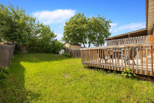 121 Erindale Road, Fort Mcmurray, AB - Outdoor With Deck Patio Veranda