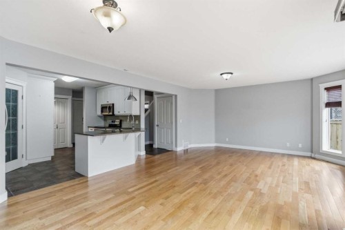 156 J.W. Mann Drive, Fort Mcmurray, AB - Indoor Photo Showing Kitchen