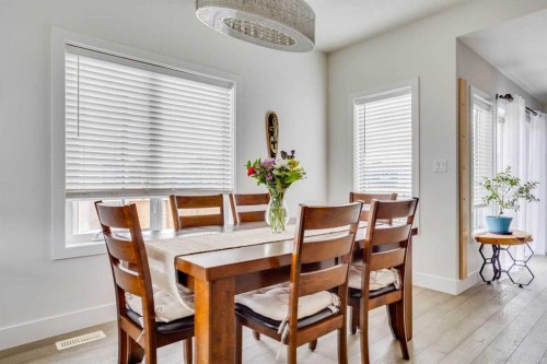 169 Beaveridge Close, Fort Mcmurray, AB - Indoor Photo Showing Dining Room