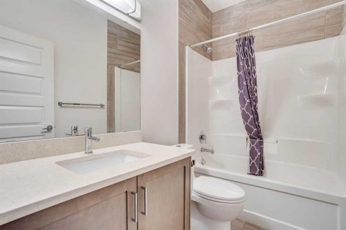 169 Beaveridge Close, Fort Mcmurray, AB - Indoor Photo Showing Bathroom