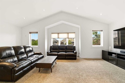 100 Dakin Drive, Fort Mcmurray, AB 