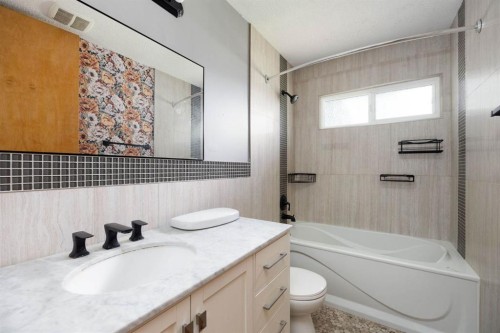 2 Moberly Crescent, Fort Mcmurray, AB 