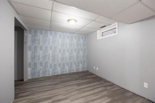 2 Moberly Crescent, Fort Mcmurray, AB 