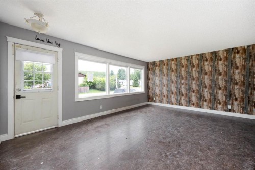2 Moberly Crescent, Fort Mcmurray, AB 