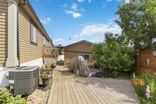 185 Grey Crescent, Fort Mcmurray, AB - Outdoor With Deck Patio Veranda With Exterior