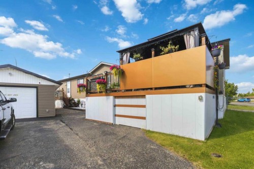 185 Grey Crescent, Fort Mcmurray, AB - Outdoor With Exterior