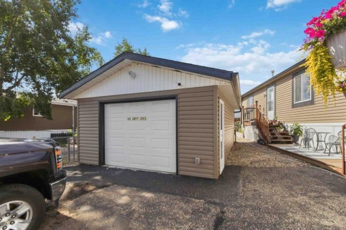 185 Grey Crescent, Fort Mcmurray, AB - Outdoor With Exterior