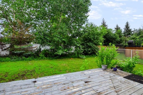 117 Barber Drive, Fort Mcmurray, AB - Outdoor With Deck Patio Veranda