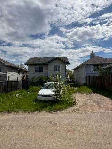 112 Parry Crescent, Fort Mcmurray, AB 