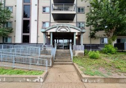 210-9604 Manning Avenue  Fort Mcmurray, AB T9H 3M7