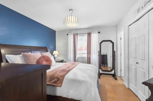 249 Fox Crescent, Fort Mcmurray, AB - Indoor Photo Showing Bedroom