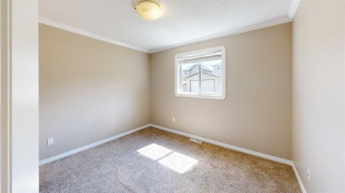 192 Crane Rise, Fort Mcmurray, AB - Indoor Photo Showing Other Room