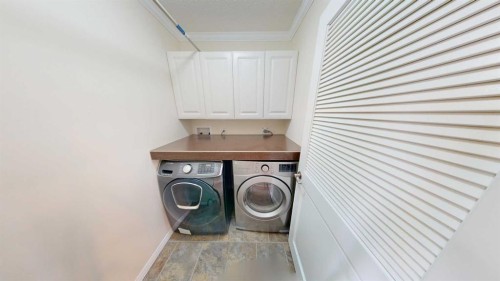 192 Crane Rise, Fort Mcmurray, AB - Indoor Photo Showing Laundry Room