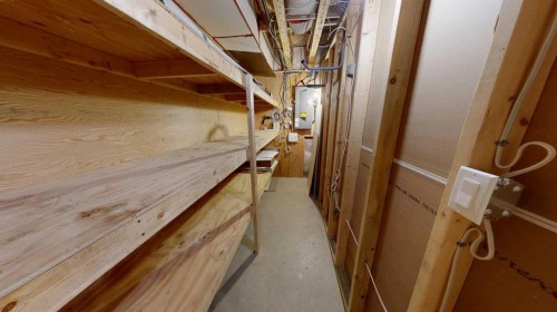 192 Crane Rise, Fort Mcmurray, AB - Indoor Photo Showing Other Room