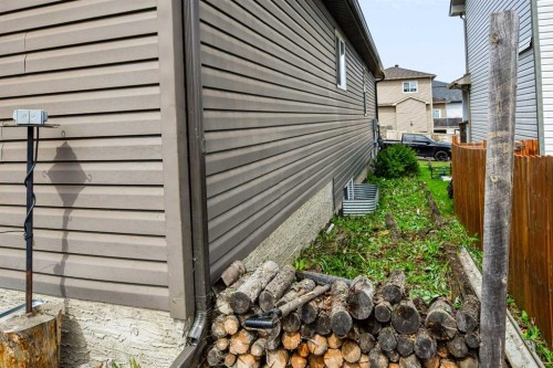 192 Crane Rise, Fort Mcmurray, AB - Outdoor With Exterior