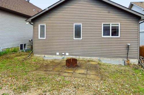 192 Crane Rise, Fort Mcmurray, AB - Outdoor With Exterior