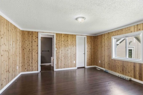 137 Cree Road, Fort Mcmurray, AB - Indoor Photo Showing Other Room