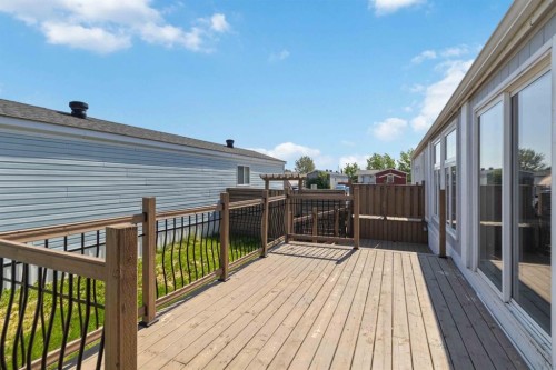 137 Cree Road, Fort Mcmurray, AB - Outdoor With Deck Patio Veranda With Exterior