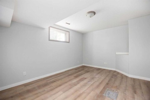 181 Grouse Way, Fort Mcmurray, AB - Indoor Photo Showing Other Room