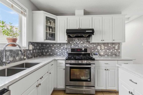 113 Lightbown Way, Fort Mcmurray, AB 
